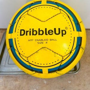 Dribble Up smart soccer ball size 4